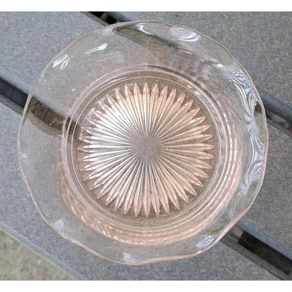 Vintage Pink Depression Glass Ruffled Candy/Nut Dish Sunburst‎ Pattern No Chips